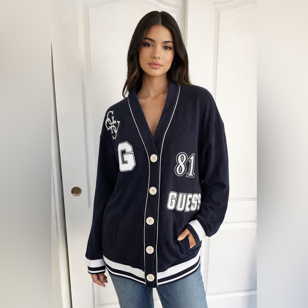 GUESS Varsity Embroidery Noele Boucle
Navy Women's Cardigan